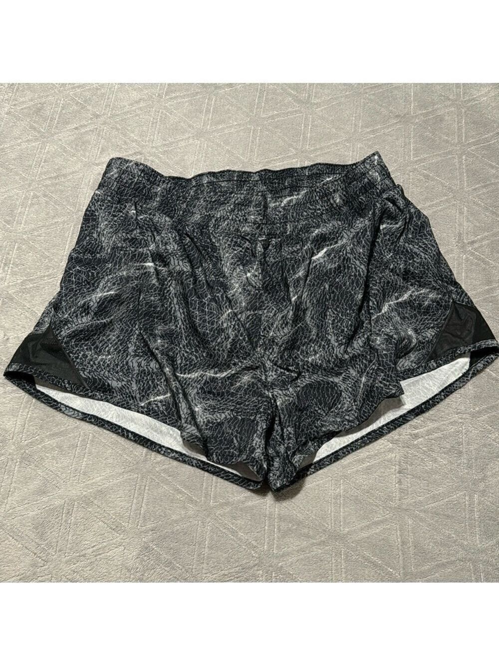 Women’s black running shorts